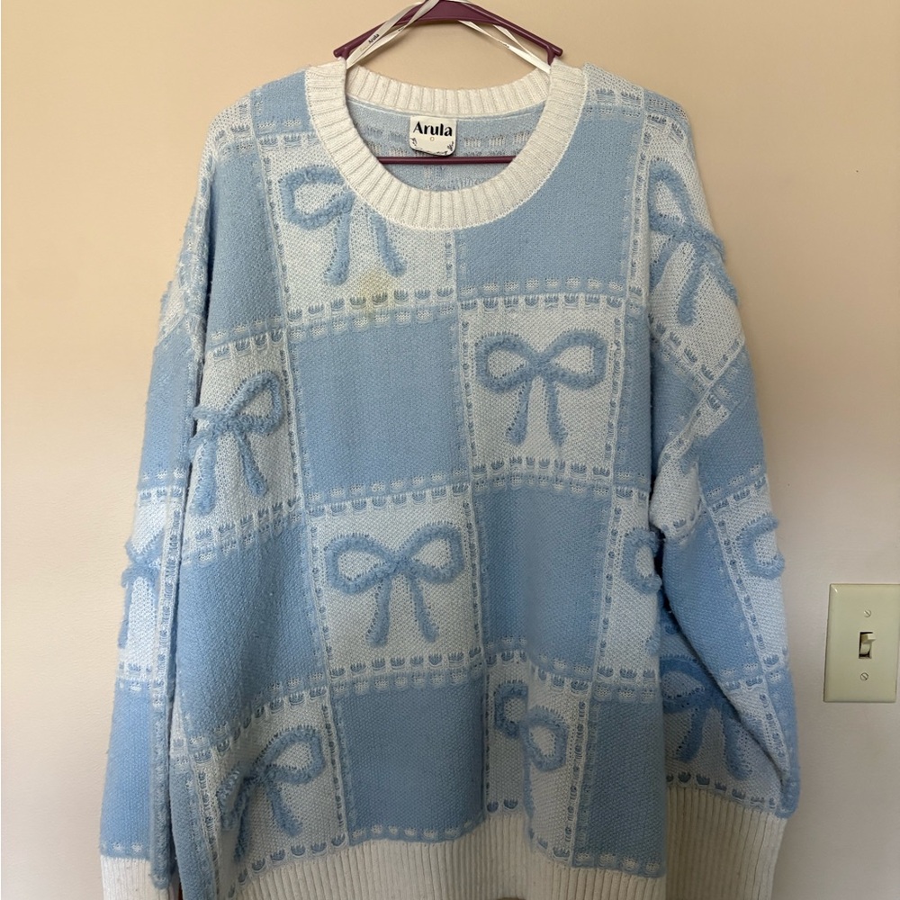 Arula Light Blue and Cream Bow Knit Sweater